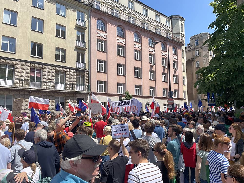 Polonya'da son yılların en büyük siyasi protestosu 1